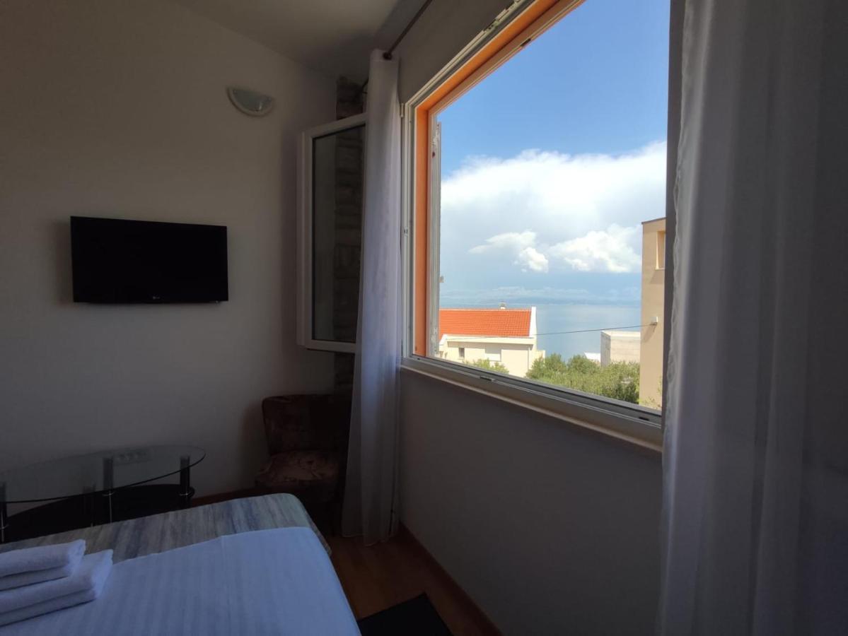 Apartment Sandrica Stomorska Ngoại thất bức ảnh