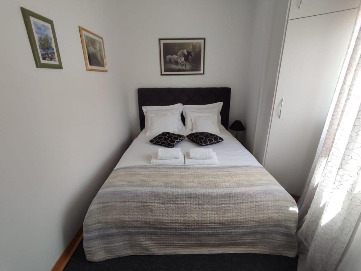 Apartment Sandrica Stomorska Ngoại thất bức ảnh